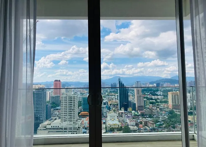 Luxury Suite At Quill Residences